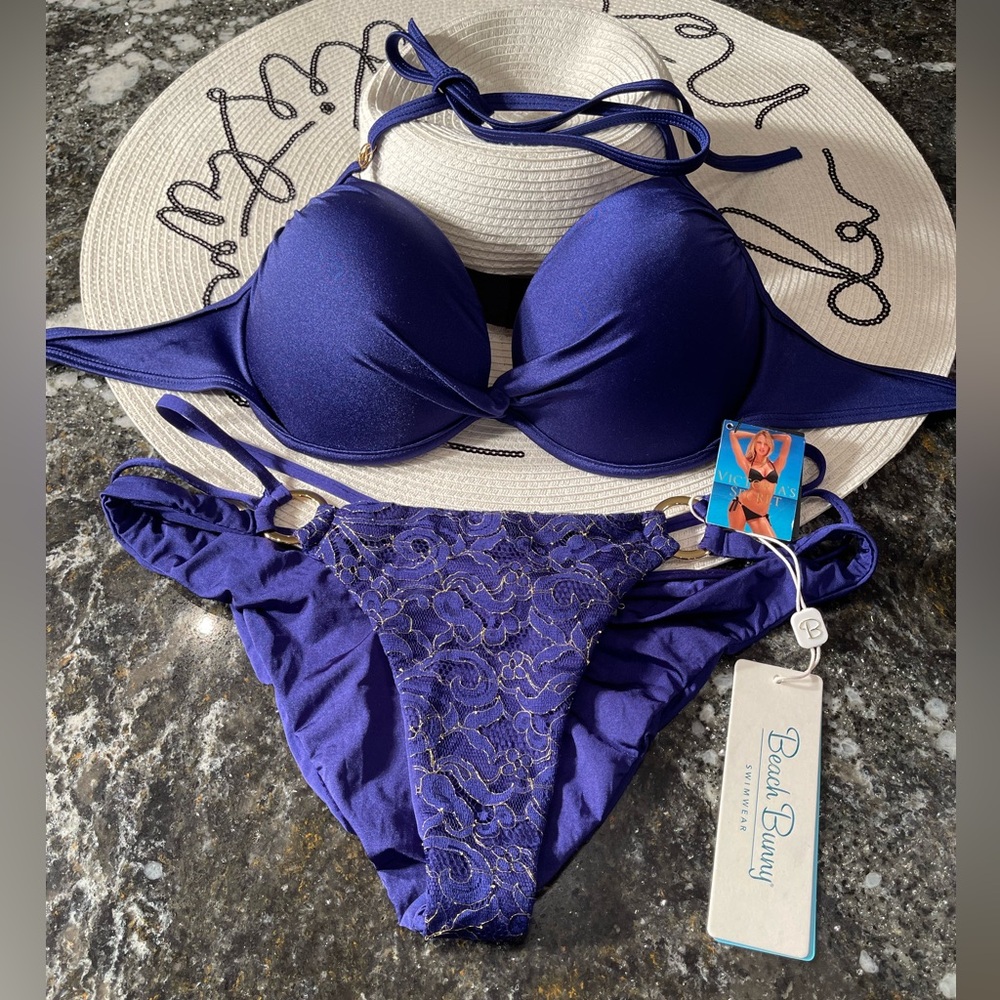 NWT Victoria Secrets bikini top 34D and beach bunny bottoms size L